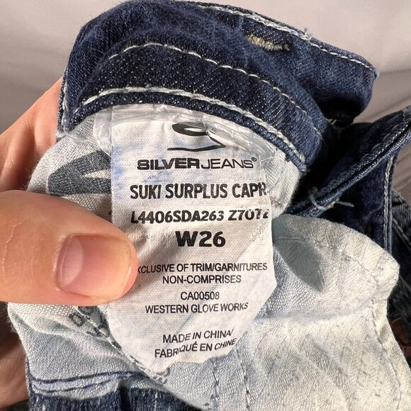 Silver Jeans Womens Suki Surplus Low Rise Capri Jeans Sz 26 Western Festival Y2K - Picture 14 of 14